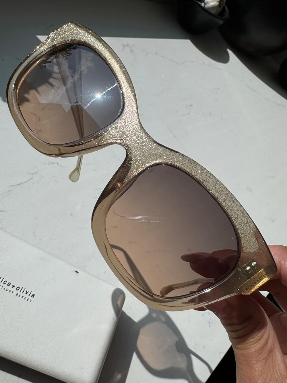 New! Alice + Olivia Champagne Glitter Sunglasses with Brown Lenses and case